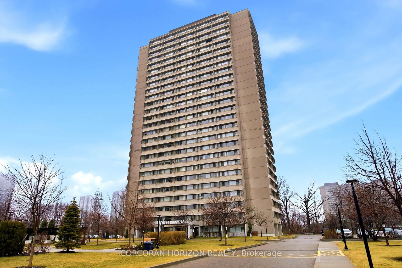 PH4 - 725 Don Mills Road, Flemingdon Park, Toronto 