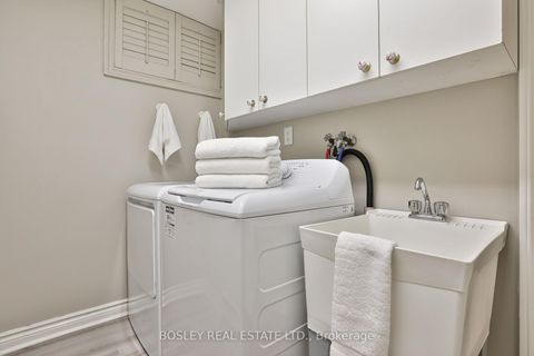 Photo 44 at 268 Glengrove Avenue W, Lawrence Park South, Toronto