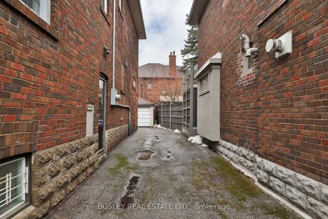 Photo 48 at 268 Glengrove Avenue W, Lawrence Park South, Toronto