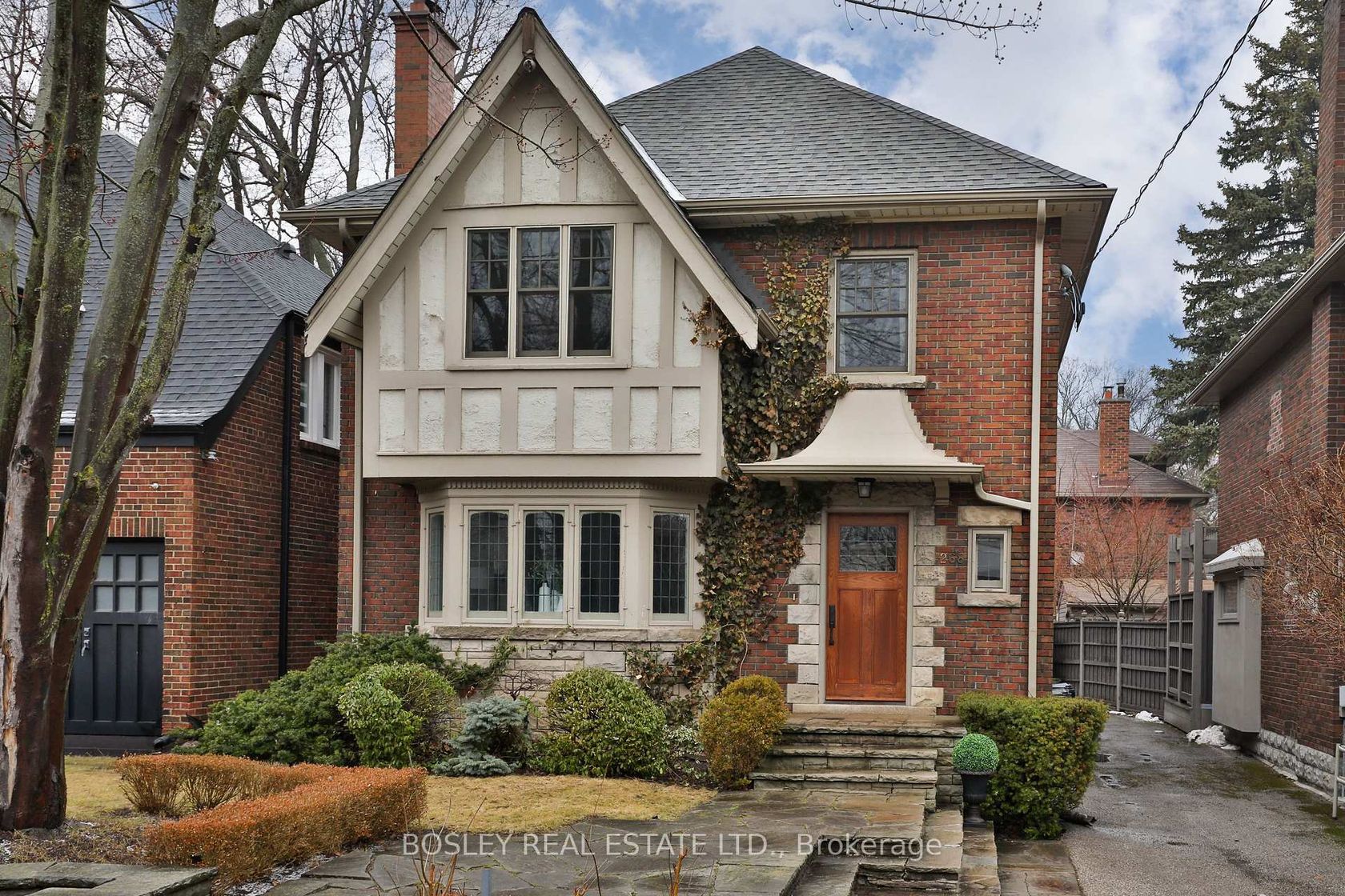 268 Glengrove Avenue W, Lawrence Park South, Toronto by Loree Meneguzzi Real Estate 268 Glengrove Avenue W, Lawrence Park South, Toronto