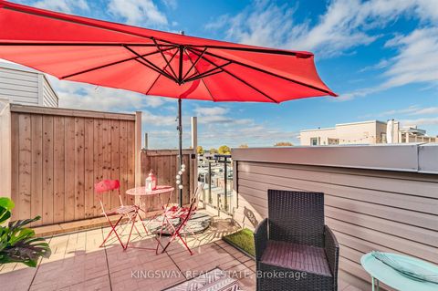 Photo 13 at 50 - 68 Winston Park Boulevard, CFB, Toronto