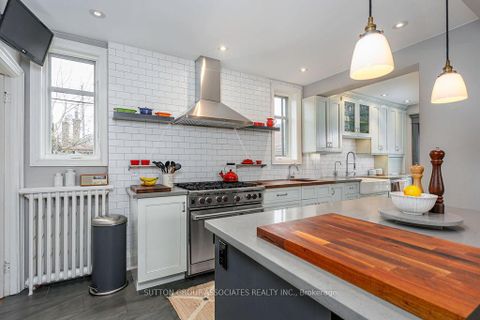 Photo 14 at 50 Thornhill Avenue, Lambton Baby Point, Toronto