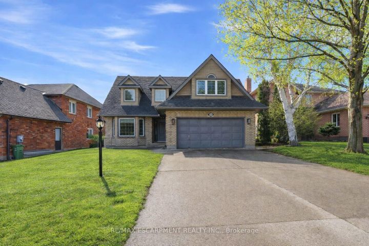 Photo 0 at 138 Miller Drive, Ancaster, Hamilton