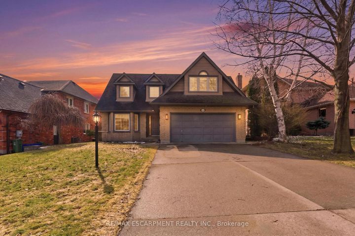 Photo 1 at 138 Miller Drive, Ancaster, Hamilton