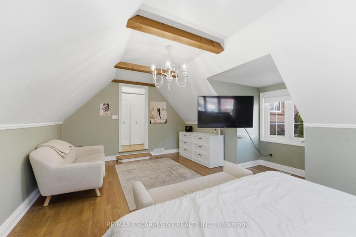 Photo 23 at 138 Miller Drive, Ancaster, Hamilton