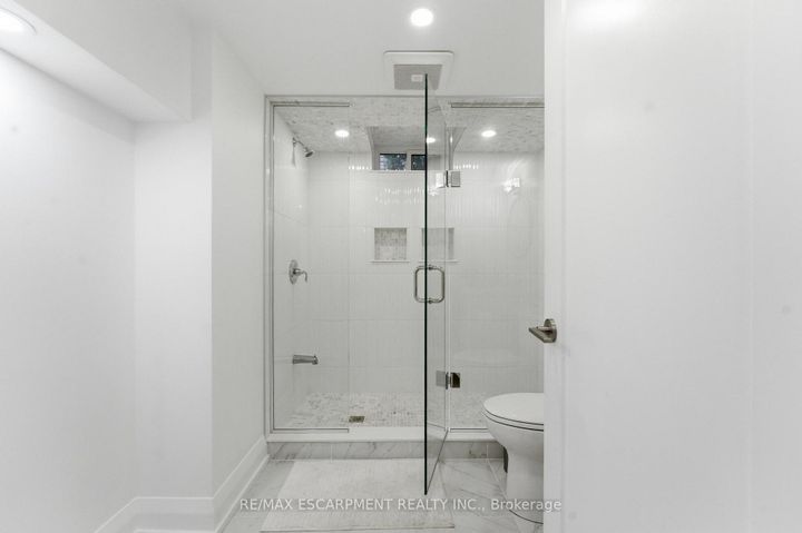 Photo 41 at 138 Miller Drive, Ancaster, Hamilton