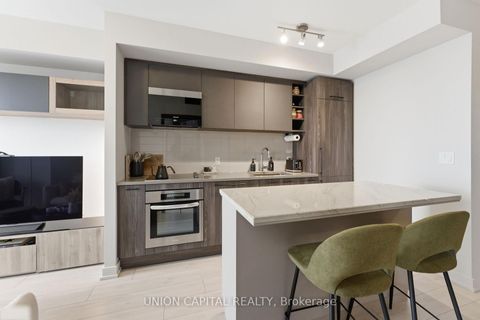 Photo 2 at 2720 - 2031 Kennedy Road, Dorset Park, Toronto