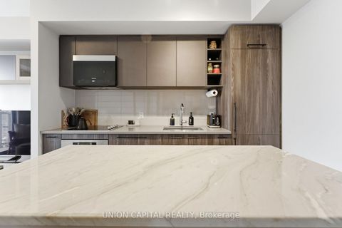 Photo 10 at 2720 - 2031 Kennedy Road, Dorset Park, Toronto