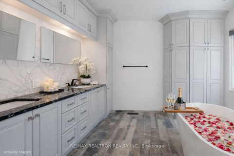 Photo 16 at 406 Weldrick Road E, Bayview Hill, Richmond Hill