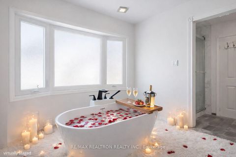 Photo 17 at 406 Weldrick Road E, Bayview Hill, Richmond Hill