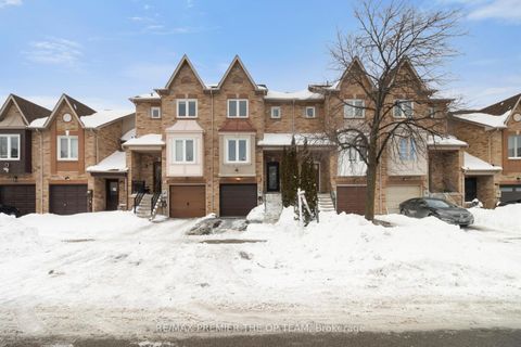 Photo 0 at 28 Kelso Crescent, Maple, Vaughan