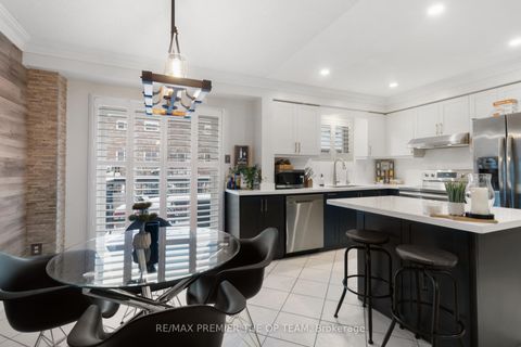 Photo 17 at 28 Kelso Crescent, Maple, Vaughan