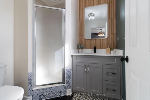 Photo 34 at 28 Kelso Crescent, Maple, Vaughan