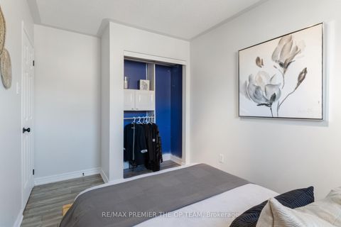 Photo 36 at 28 Kelso Crescent, Maple, Vaughan