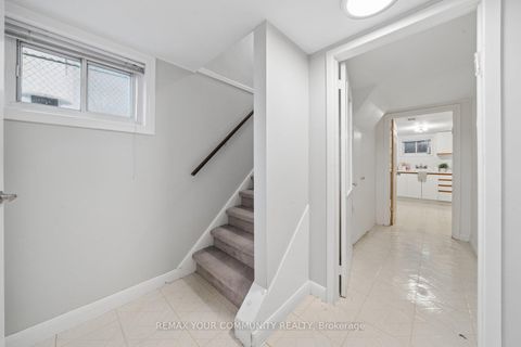 Photo 24 at 19 Newbury Lane, Westgate, Toronto