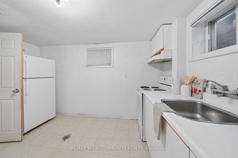 Photo 26 at 19 Newbury Lane, Westgate, Toronto