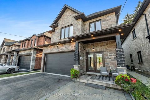 Photo 3 at 32B Cedar Drive, Scarborough Village, Toronto