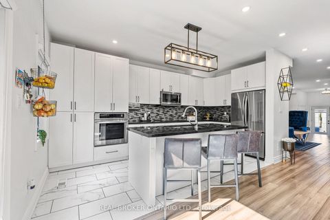 Photo 9 at 32B Cedar Drive, Scarborough Village, Toronto