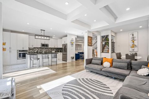 Photo 15 at 32B Cedar Drive, Scarborough Village, Toronto