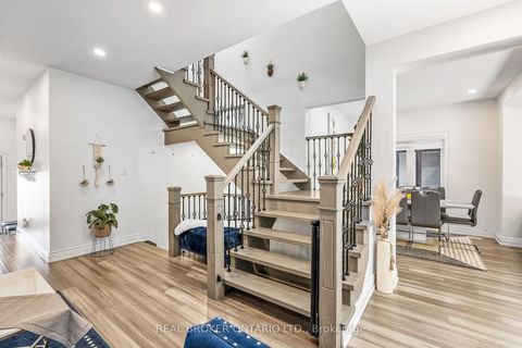 Photo 18 at 32B Cedar Drive, Scarborough Village, Toronto