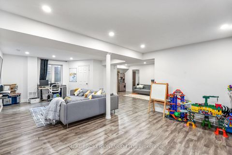 Photo 34 at 32B Cedar Drive, Scarborough Village, Toronto