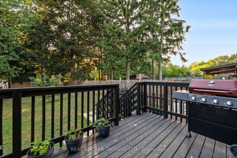 Photo 39 at 32B Cedar Drive, Scarborough Village, Toronto