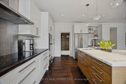 Photo 11 at 18 Coldstream Avenue, Lawrence Park South, Toronto