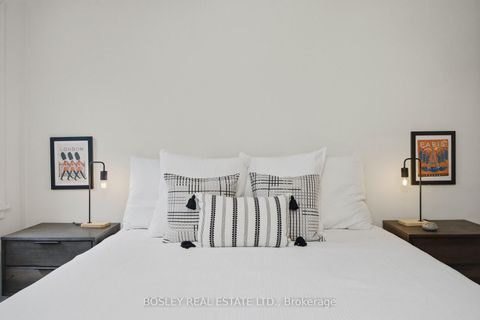 Photo 23 at 18 Coldstream Avenue, Lawrence Park South, Toronto