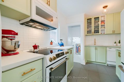 Photo 9 at 30 Ronald Avenue, Belgravia, Toronto