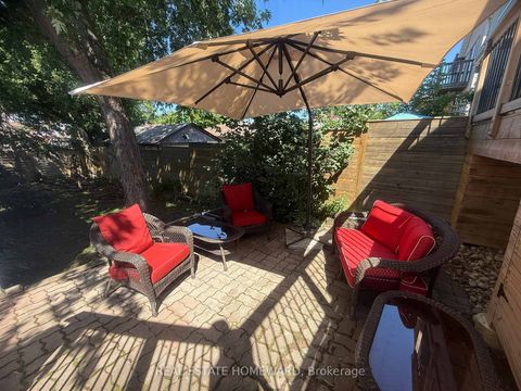 Photo 35 at 30 Ronald Avenue, Belgravia, Toronto