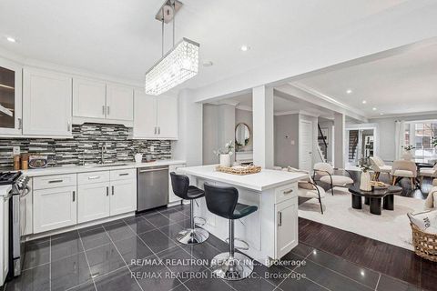 Photo 21 at 77 Mansewood Gardens, West Hill, Toronto