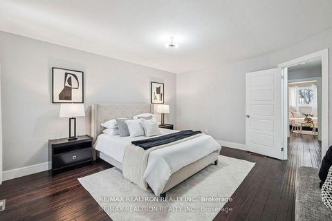 Photo 29 at 77 Mansewood Gardens, West Hill, Toronto