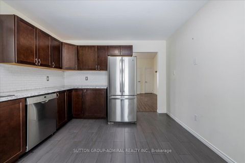 Photo 6 at 64 Copeman Crescent, Painswick North, Barrie