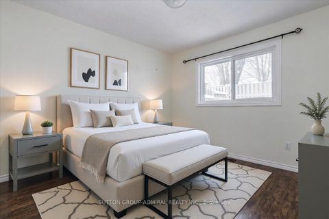 Photo 11 at 64 Copeman Crescent, Painswick North, Barrie