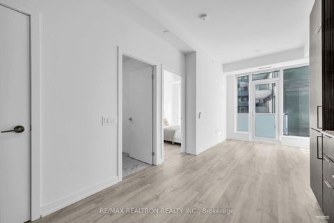 Photo 6 at N643 - 7 Golden Lion Heights, Willowdale East, Toronto