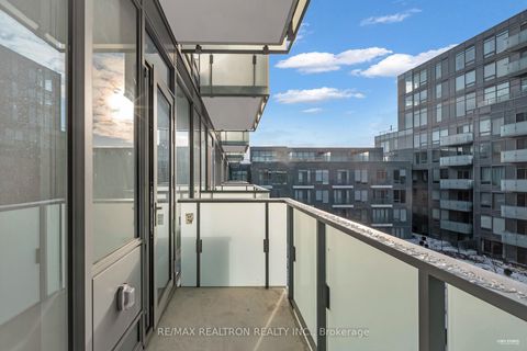 Photo 13 at N643 - 7 Golden Lion Heights, Willowdale East, Toronto