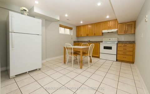 Photo 43 at 61 Stilecroft Drive, York University Heights, Toronto