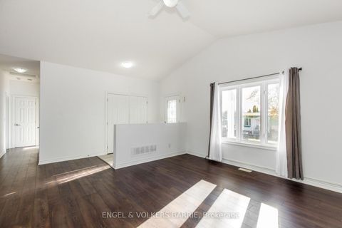 Photo 7 at 38 Linden Lane, Rural Innisfil, Innisfil