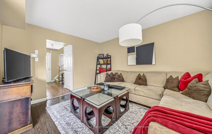 Photo 7 at 1581 Sarasota Crescent, Samac, Oshawa