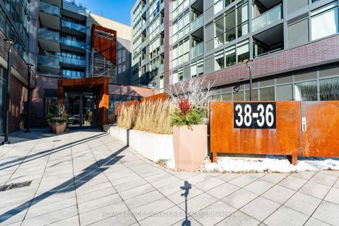 Photo 31 at 219 - 38 Howard Park Avenue, Roncesvalles, Toronto