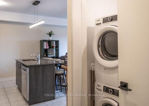 Photo 14 at 312 - 4 Spice Way, Rural Barrie Southeast, Barrie