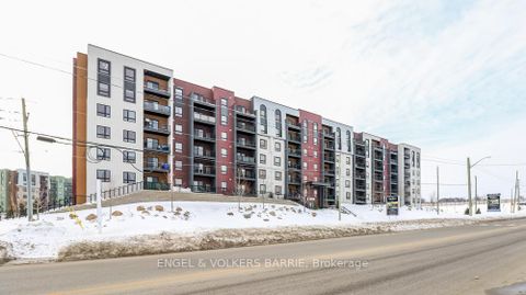 Photo 21 at 312 - 4 Spice Way, Rural Barrie Southeast, Barrie