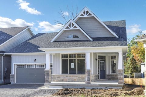 Photo 3 at 70 Shelson Place, Sutton & Jackson's Point, Georgina