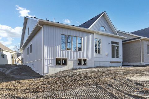 Photo 34 at 70 Shelson Place, Sutton & Jackson's Point, Georgina