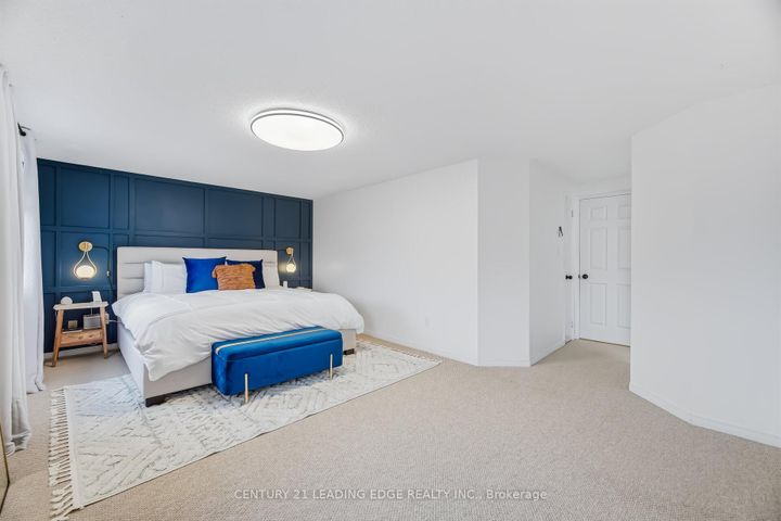 Photo 27 at 923 Redbird Crescent, Liverpool, Pickering