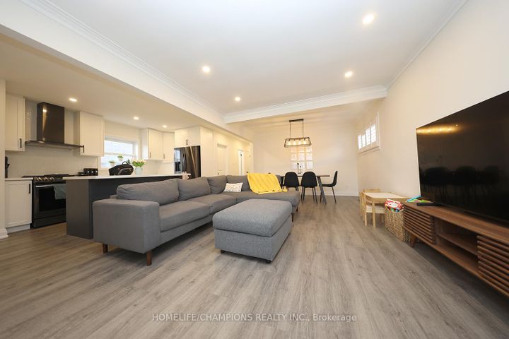 Photo 1 at 50 Fraserton Crescent, Bendale, Toronto