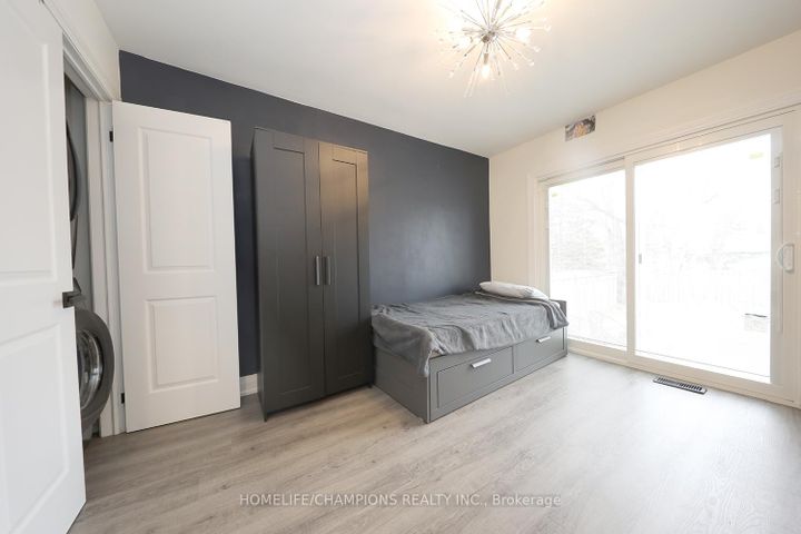 Photo 5 at 50 Fraserton Crescent, Bendale, Toronto