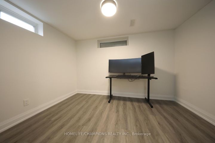 Photo 17 at 50 Fraserton Crescent, Bendale, Toronto