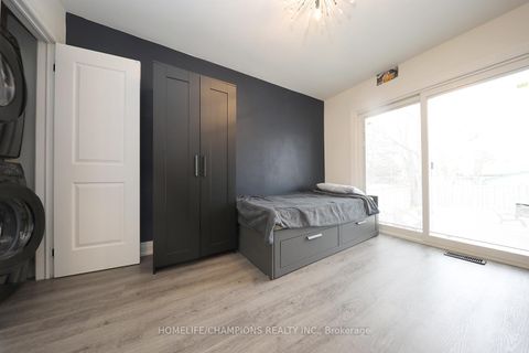 Photo 6 at 50 Fraserton Crescent, Bendale, Toronto