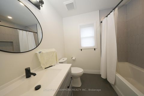 Photo 9 at 50 Fraserton Crescent, Bendale, Toronto